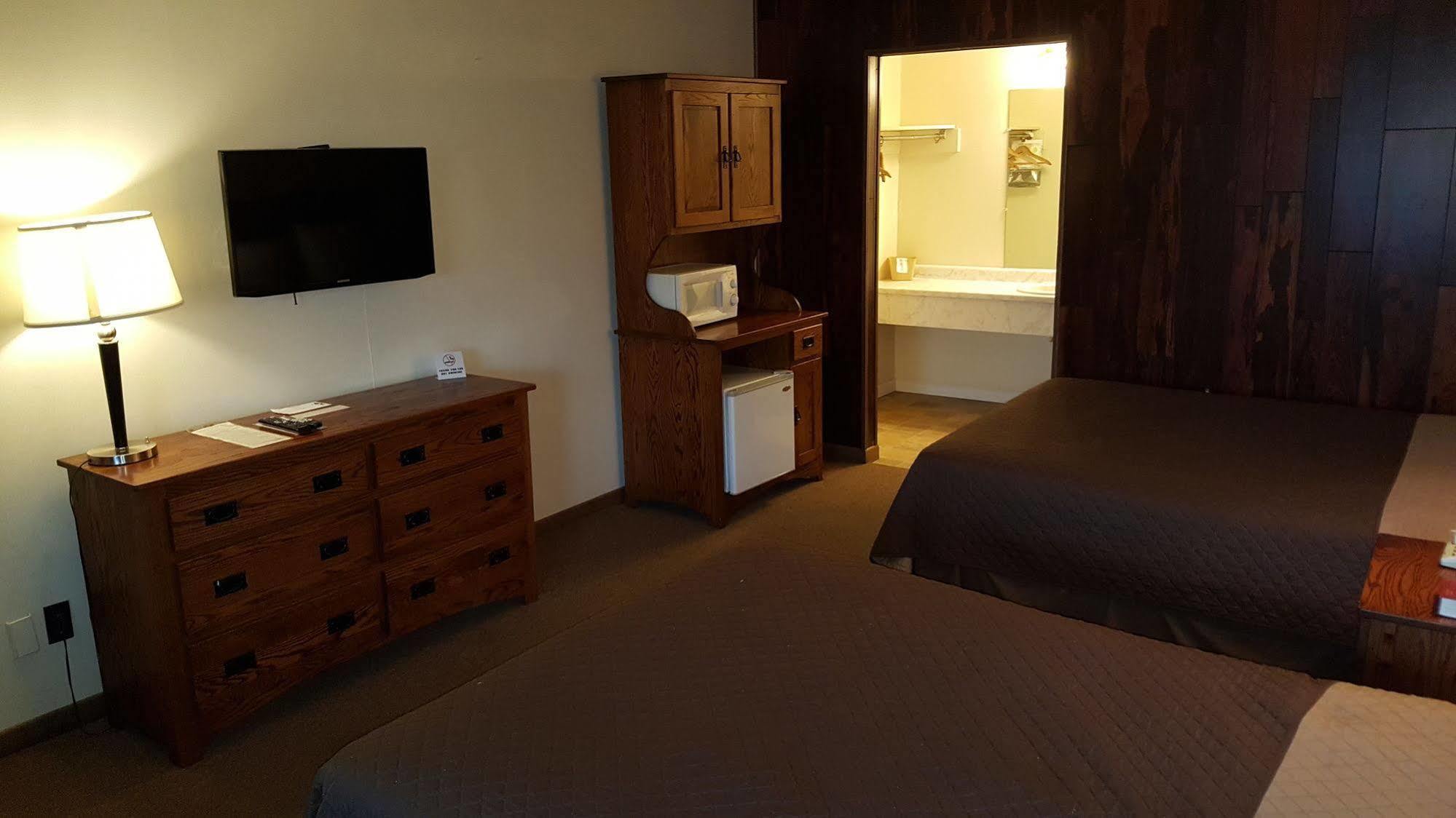 Brown'S Motel Aberdeen 외부 사진
