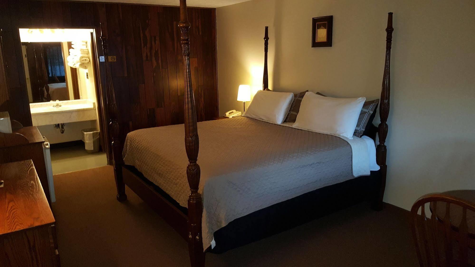 Brown'S Motel Aberdeen 외부 사진